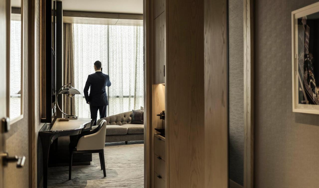 Four Seasons Hotel Dubai International Financial Centre Екстериор снимка