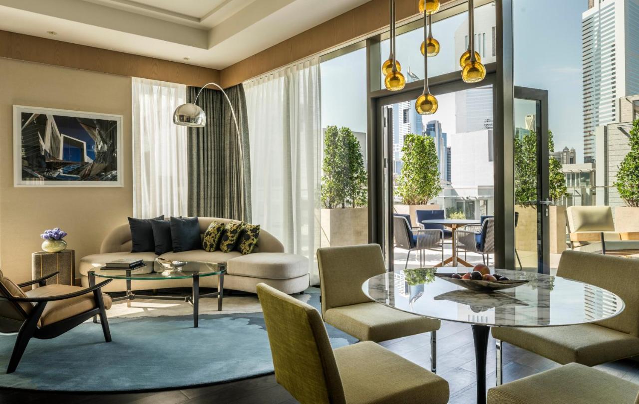 Four Seasons Hotel Dubai International Financial Centre Екстериор снимка