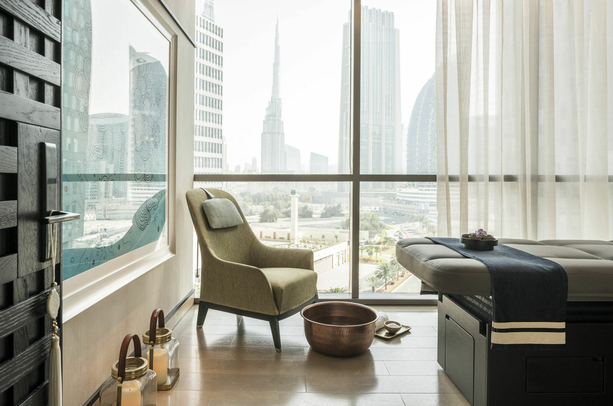 Four Seasons Hotel Dubai International Financial Centre Екстериор снимка